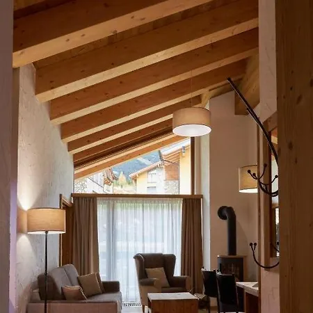 Jasna Franco Jacuzzi & Sauna Apartment