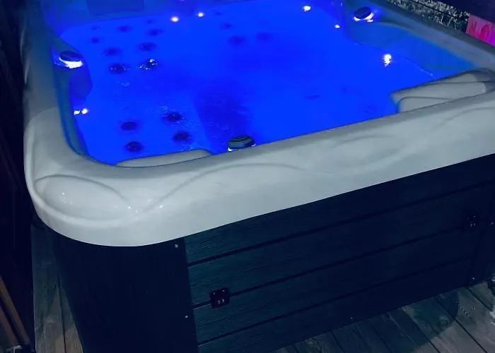 Jasna Franco Jacuzzi & Sauna 아파트 데마노브스카돌리나